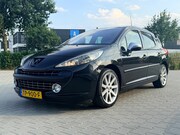 Peugeot 207 - 1.6-16V T RC