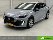 Renault Clio - 1.2 TCe 115 evolution / Demonstratieauto / All Seasonbanden