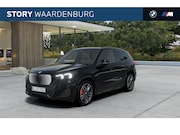 BMW iX1 - eDrive20 M Sport / Panoramadak / Achteruitrijcamera / Sports