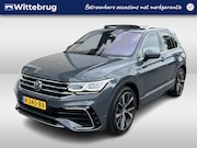 Volkswagen Tiguan - 1.5 TSI R-Line Business+ / AUTOMAAT/ PANO/ TREKHAAK/ CLIMA/ 