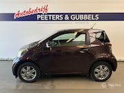 Toyota iQ - 1.0 VVTi Aspiration
