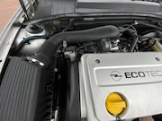 Opel Vectra - 1.6-16V Business Edition