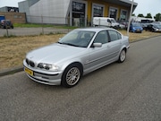 BMW 3-serie - 320i Executive