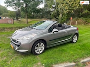 Peugeot 207 - 1.6 VTi Roland Garros weinig Km