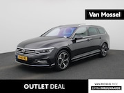 Volkswagen Passat - Variant 1.5 TSI R-Line Business + AUTOMAAT | Panoramadak | N