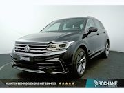 Volkswagen Tiguan - 1.4 TSI 245pk DSG eHybrid R-Line | 19" Velgen | Virtual Cock