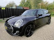 MINI Clubman - 1.5 One Business Edition Carplay/Stoelverw/Clima/Cruise/PDC