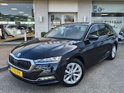 Skoda Octavia - Combi 1.0 e-TSI Business Edition Plus | Trekhaak | Navi | Se
