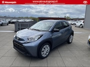 Toyota Aygo X - 1.0 VVT-i MT Play Nieuw geregistreerd, direct leverbaar, 5 K