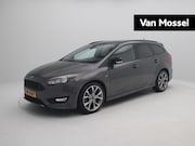 Ford Focus - Wagon 1.5 ST-Line 182 | Trekhaak | Navigatie | Parkeersensor