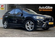 BMW X1 - sDrive20i High Executive l Sfeer verlichting l Navi l Trekha
