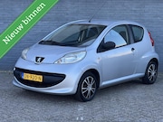 Peugeot 107 - 1.0-12V