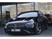 Mercedes-Benz A-klasse - 200 AMG Led Panorama Widescreen Sfeer Camera Night CarPlay P
