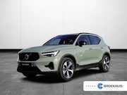 Volvo XC40 - 2.0 B4 Plus Dark | Achteruitrijcamera | Apple Carplay/Androi