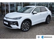 Volkswagen T-Roc - 1.5 eTSI 116PK DSG-7 Life First Edition | CAMERA | VIRTUAL C