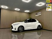 Toyota Yaris - 1.5 Hybrid Executive * 1e Eig / Panoramadak / JBL / Afn. Tre
