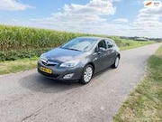 Opel Astra - 1.4 Turbo Cosmo