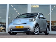 Toyota iQ - 1.0 VVTi Aspiration Airco Navi LMV 15'' Bluetooth