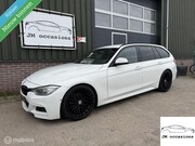 BMW 3-serie - Touring 320d High Executive|Xenon|360 camera|PDC|
