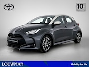 Toyota Yaris - 1.5 Hybrid Style bi-tone | Head-Up Display| Parkeersensoren