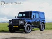 Land Rover Defender - 2.2 D SW 110" XTech 6.575 KM in Concoursstaat