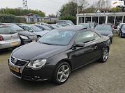 Volkswagen Eos - 1.4 TSI - Parkeersensor - Achteruitrijcamera - Lederenbekled