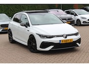Volkswagen Golf - 2.0 TSI R 4Motion / Panoramadak / Camera / Sportuitlaat / 19