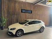 Volvo V40 Cross Country - 1.5 T3 Ocean Race Automaat,Leer,Navi