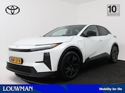 Toyota C-HR - First Edition 77 kWh *EV Deal* | Navigatie | BLS | PDC |
