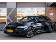BMW 5-serie - 530 530e xDrive Touring M Sport | Comfort Seats | Head-Up | 