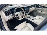 Volvo XC60 - B5 D Ultimate Dark AWD*360&deg;*AHK*HUD*LUFT