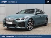 BMW i4 - eDrive35 Gran Coupé High Executive M Sport / Schuif-kantelda