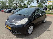 Honda Jazz - 1.4 Hybrid Elegance / AUTOMAAT / AIRCO / APK / NAP / PANO /