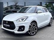 Suzuki Swift - 1.4 Sport Smart Hybrid Camera Navigatie Carbon