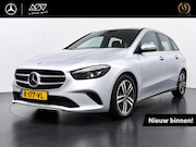Mercedes-Benz B-klasse - 180 Business Solution Luxury | Trekhaak | Achteruitrijcamera