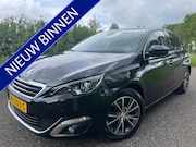 Peugeot 308 - 1.2 PureTech Blue Lease Premium