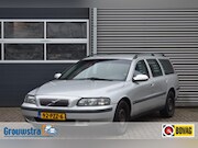 Volvo V70 - 2.4 / AIRCO / STOELVERWARMING / CRUISE CONTROL