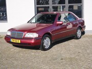 Mercedes-Benz C-klasse - 180 Elegance Automaat 59.000km