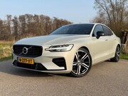 Volvo S60 - 2.0 B3 R-Design / Automaat / Airco / Navi / Camera / Leder S