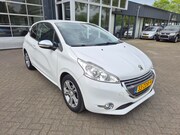 Peugeot 208 - 1.2 VTi Allure 12mnd garantie
