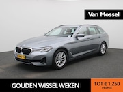 BMW 5-serie - Touring 520i Business Edition Plus | Automaat | LMV | Naviga
