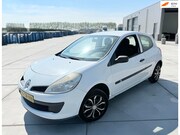 Renault Clio - 1.2-16V Expression airco elektrische ramen