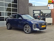 Audi Q3 - 1.5 e-hybrid S edition | Garantie tot 100.000km of tot juni
