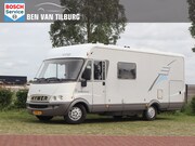 Hymer B 614 - 2.8 JTD 126PK / Dwars bed / Hefbed / Garage / Camera / Cruis