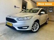 Ford Focus - WAGON 1.0 Titanium CLIMA TREKHAAK NAP APK 3-2026
