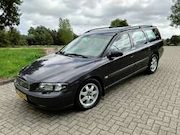 Volvo V70 - 2.4 COMFORT LINE