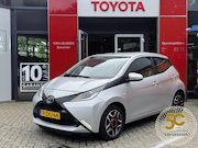 Toyota Aygo - 1.0 VVT-i x-play PARKEERCAMERA AIRCO LAGE KM-STAND