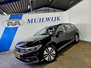 Volkswagen Passat - Variant 1.4 TSI PHEV GTE / IQ Light / Trekhaak / Camera / Wi