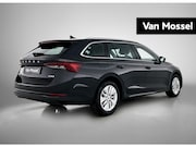 Skoda Octavia - Combi 1.0 e-TSI Ambition | NAVIGATIE | CAMERA | ADAPTIEF CRU