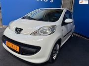 Peugeot 107 - 1.0-12V XR